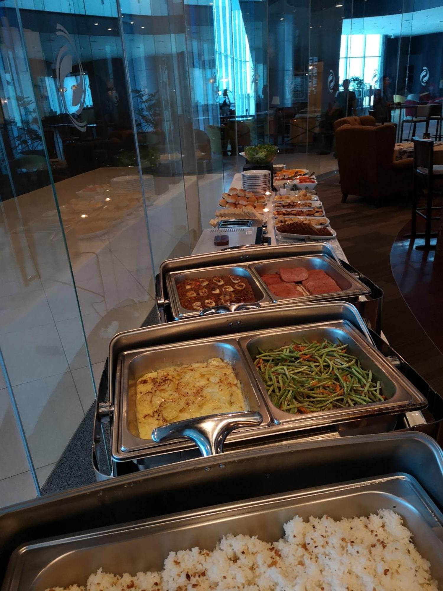 The Alpha Suites Makati City Zewnętrze zdjęcie